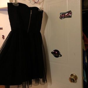 Strapless black dress✨
